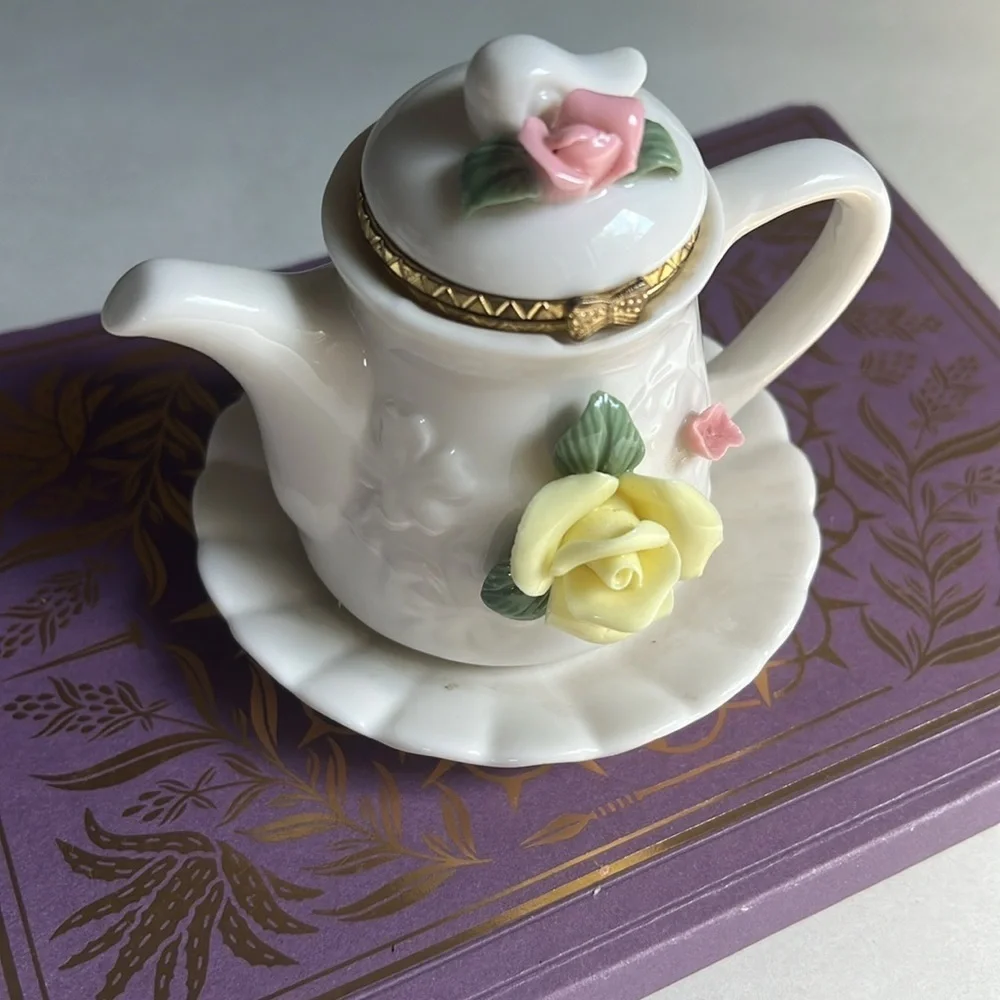 Mini Tea Pot Off White Fine Porcelain Capodimonte Yellow Rose FloralTrinket Box